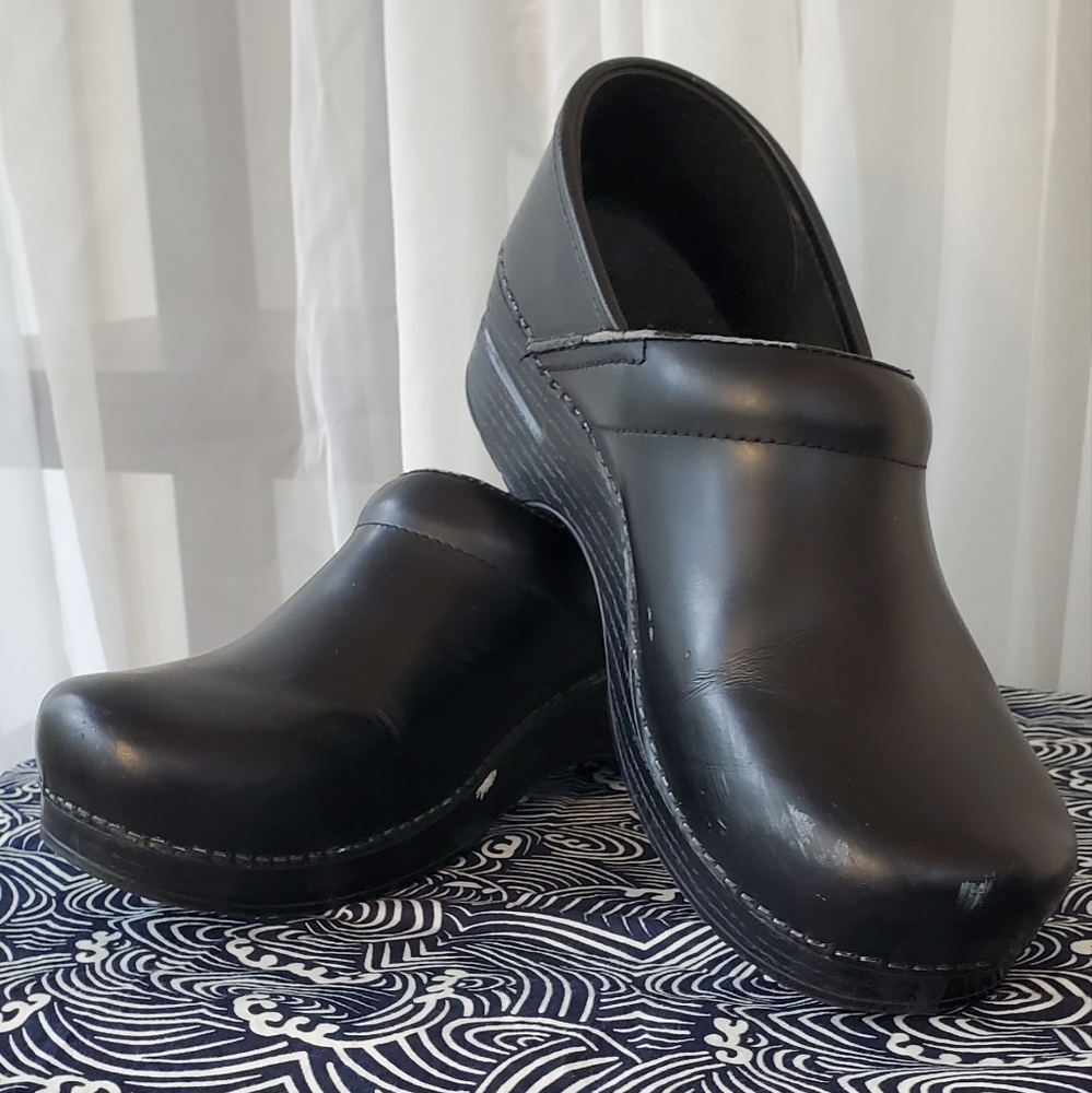 Dansko clogs black 10/41
